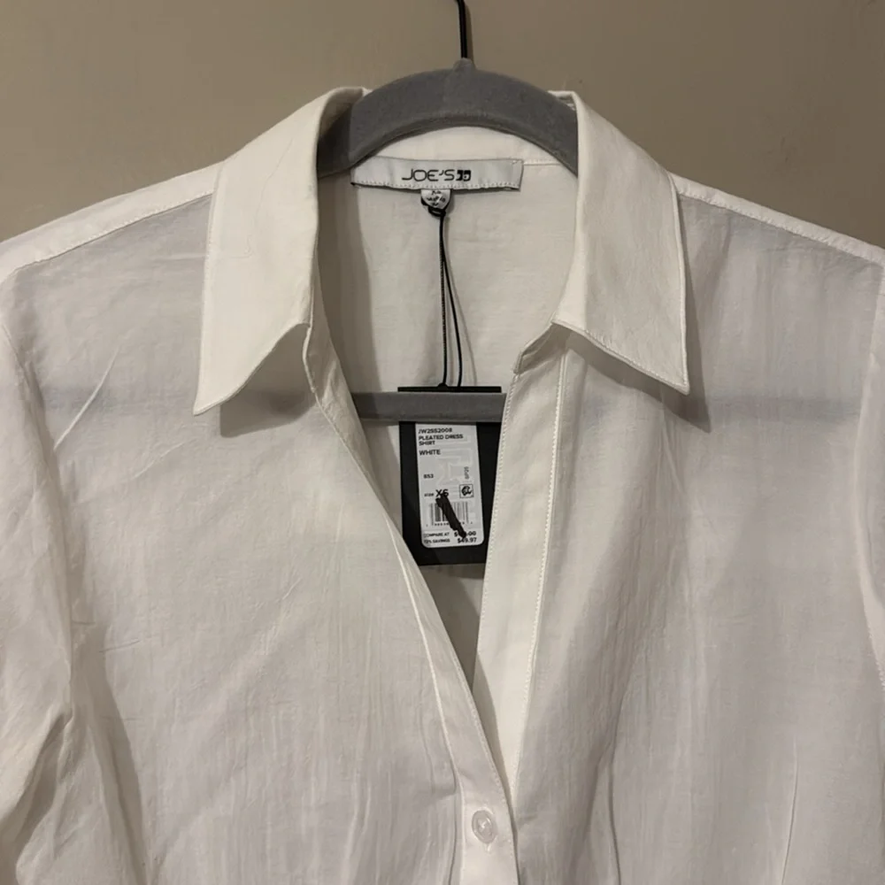 NWT- Joe’s Pleated Long Sleeve Button-Up Shirt, White, XS - Picture 6 of 12
